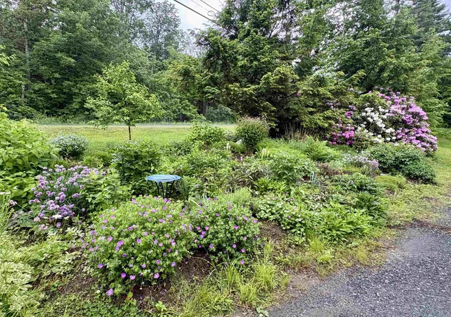 Homes for sale in Hartford, VT | 609 Marsh Family Rd, Hartford, VT 05059 | MLS# 5099009