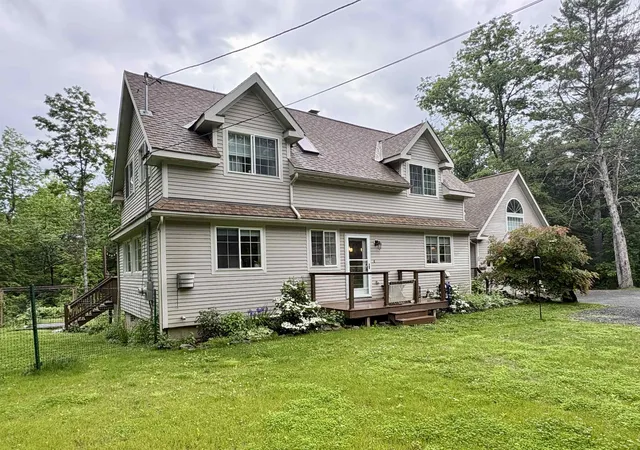 Homes for sale in Hartford, VT | 609 Marsh Family Rd, Hartford, VT 05059 | MLS# 5099009