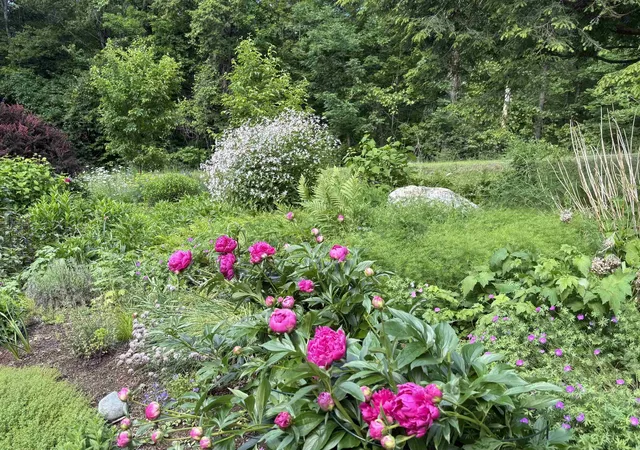 Homes for sale in Hartford, VT | 609 Marsh Family Rd, Hartford, VT 05059 | MLS# 5099009