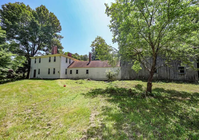 Photo 3 of Single family home for sale at 443 Centre St, Sullivan, NH 03445 | MLS# 5099018 | Listing updated on 2026-09-28
