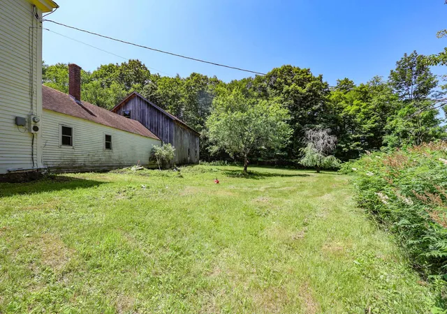 Photo 3 of Single family home for sale at 443 Centre St, Sullivan, NH 03445 | MLS# 5099018 | Listing updated on 2026-09-28
