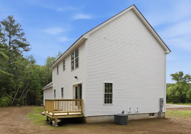Photo 2 of Single family home for sale at 27 Brook View Rd, Newport, NH 03773 | MLS# 5099020 | Listing updated on 2026-08-27