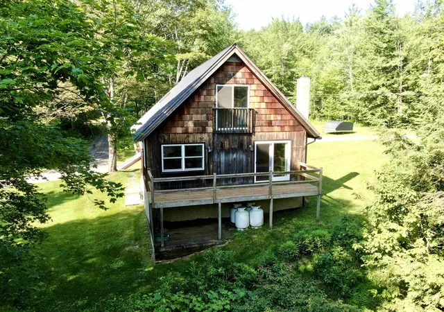 4th image of 150 Michigan Ave, Waterbury, VT 05676 | MLS# 5099025