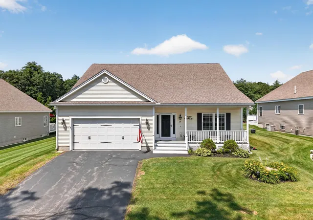 1st image of 28 Torrey Pines Cir, Plaistow, NH 03865 | MLS# 5099027
