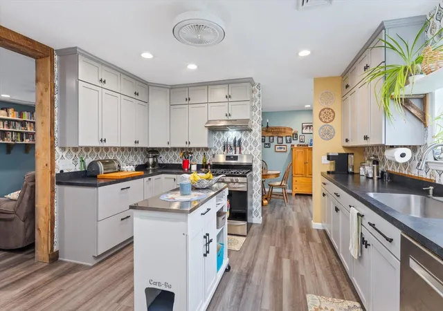 5th image of 41 E Harrisville Rd, Dublin, NH 03444 | MLS# 5099029
