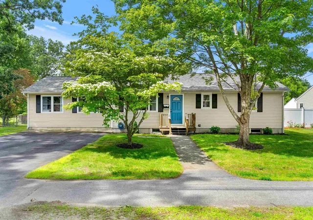 Photo 1 of Sale Pending at 100 High St, Penacook, NH 03303 | MLS# 5099036 | Listing updated on 2026-07-15