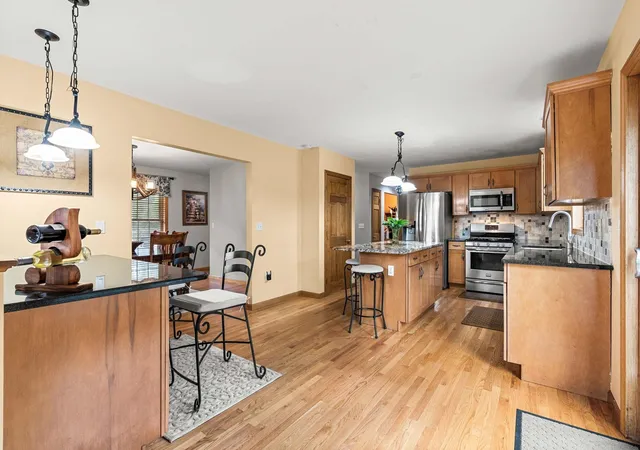 5th image of 52 Oak Hill Rd Rd, Brookline, NH 03033 | MLS# 5099041