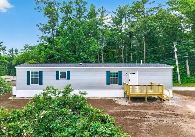 Homes for sale in Barrington, NH | 6 Diamond Ln, Barrington, NH 03825 | MLS# 5099043