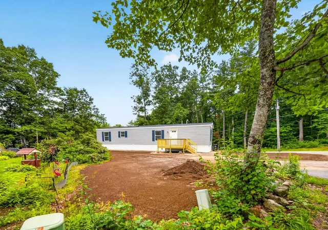 Homes for sale in Barrington, NH | 6 Diamond Ln, Barrington, NH 03825 | MLS# 5099043