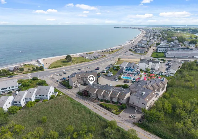 3rd image of 939 Ocean Blvd #6, Hampton, NH 03842 | MLS# 5099045