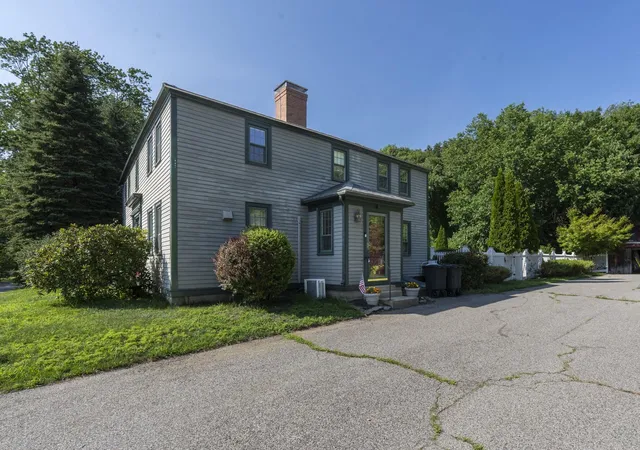 Homes for sale in Hampton Falls, NH | 141 Kensington Rd, Hampton Falls, NH 03844 | MLS# 5099055