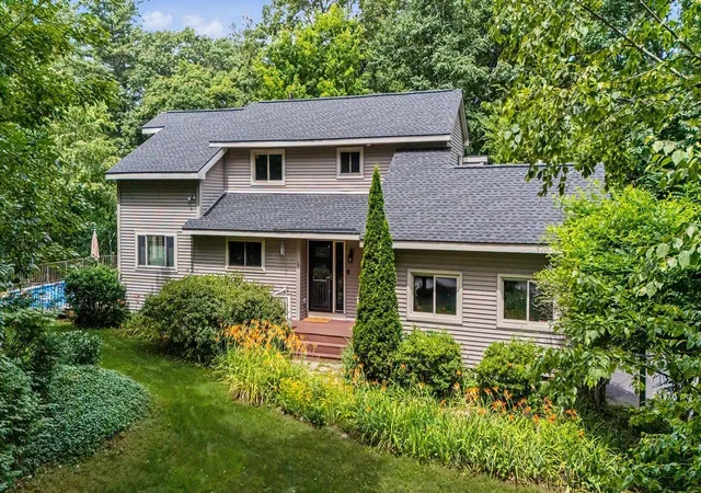 Homes for sale in Londonderry, NH | 36 Windsor Blvd, Londonderry, NH 03053 | MLS# 5099064