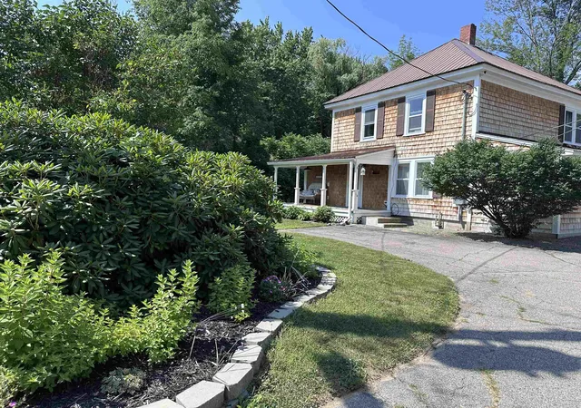 Photo 1 of Single family home for sale at 14 Station St, Glen, NH 03838 | MLS# 5099076 | Listing updated on 2026-10-26