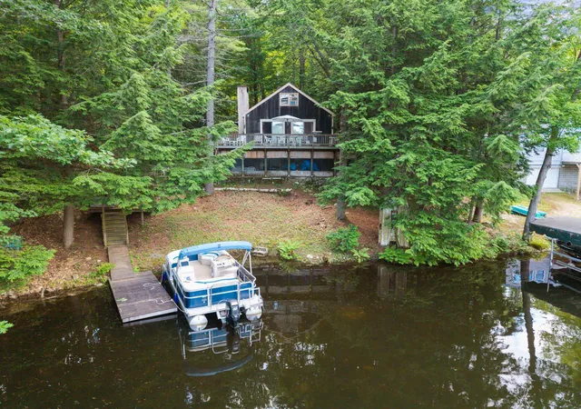 Homes for sale in Wakefield, NH | 75 Black Cove Rd, Wakefield, NH 03872 | MLS# 5099077