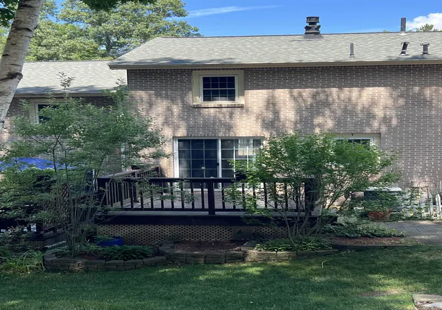 Photo 3 of Townhouse for sale at 32 Cannongate Iii Rd, Nashua, NH 03063 | MLS# 5099080 | Listing updated on 2026-07-12