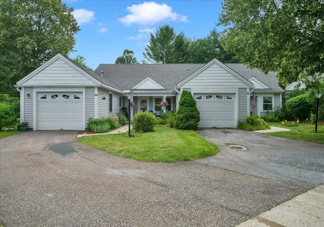 1st image of 16 Clover Dr #8D, Essex, VT 05452 | MLS# 5099089