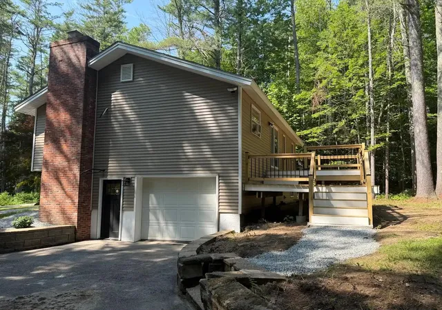 Photo 14 of Single family home for sale at 5 Robin Acres Dr, Wolfeboro, NH 03894 | MLS# 5099090 | Listing updated on 2026-09-09