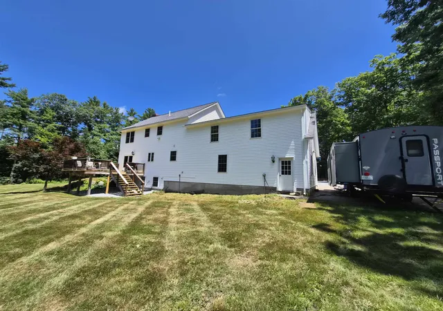 Photo 3 of Single family home for sale at 238 Slip Rd, Greenfield, NH 03047 | MLS# 5099092 | Listing updated on 2026-08-25
