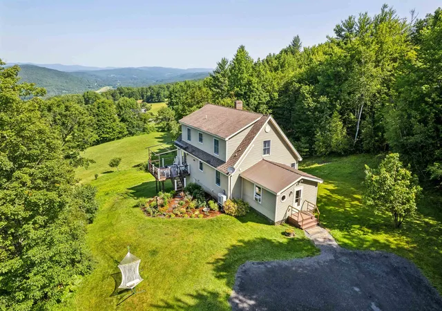 Homes for sale in Bethel, VT | 1702 Sanders Rd, Bethel, VT 05032 | MLS# 5099095