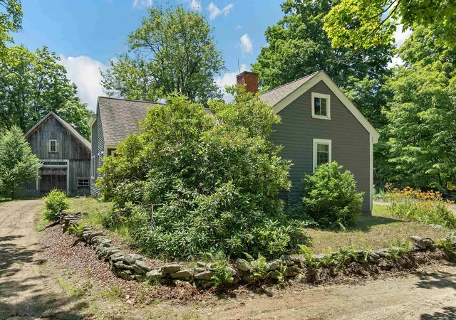 3rd image of 271 Walker Brook Rd, Mason, NH 03071 | MLS# 5099099