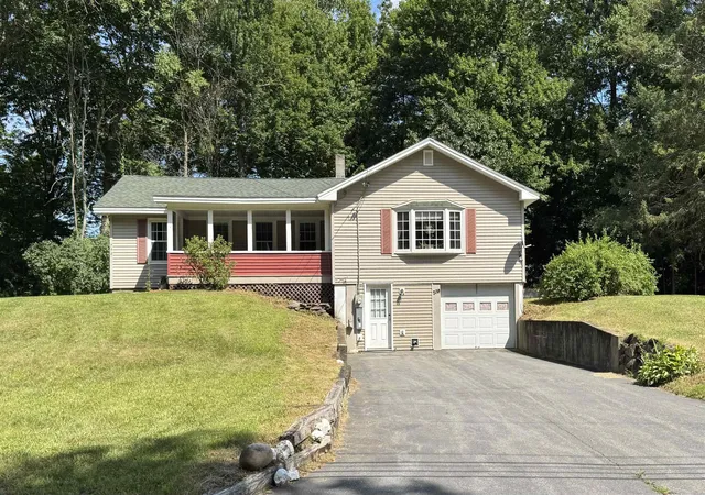 Homes for sale in Westminster, VT | 770 Westminster Heights Rd, Westminster, VT 05158 | MLS# 5099101
