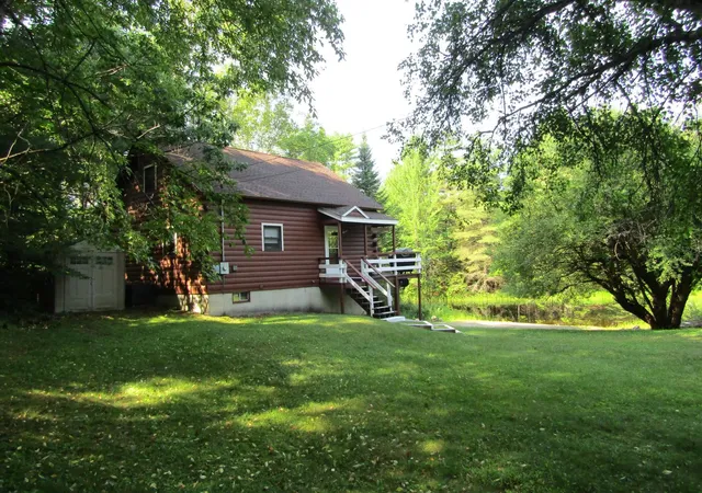 Homes for sale in Haverhill, NH | 21 Madison Dr, Haverhill, NH 03785 | MLS# 5099117