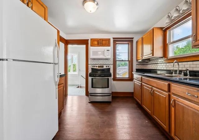 Photo 3 of Single family home for sale at 419 Hillside Ave, Berlin, NH 03570 | MLS# 5099125 | Listing updated on 2026-09-15