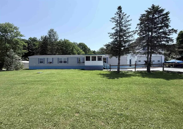 Homes for sale in Clarendon, VT | 4056 Middle Rd, Clarendon, VT 05759 | MLS# 5099126