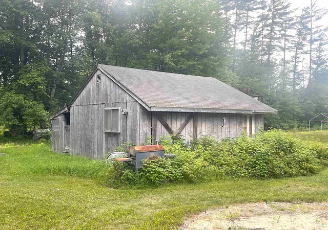 Homes for sale in New Durham, NH | 1 Tash Rd, New Durham, NH 03855 | MLS# 5099147