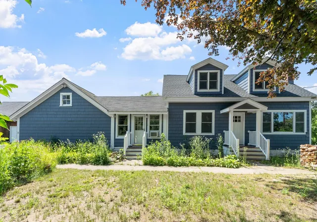 1st image of 8 Island Pond Rd, Pelham, NH 03076 | MLS# 5099176