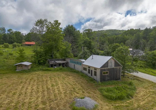 3rd image of 3814 East Hill Rd, Plainfield, VT 05667 | MLS# 5099182