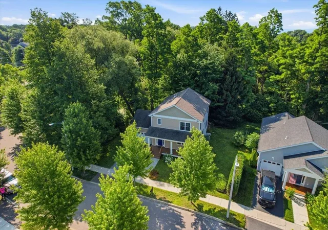 Photo 3 of Single family home for sale at 25 Staniford Farm Rd, Burlington, VT 05408 | MLS# 5099230 | Listing updated on 2026-08-31