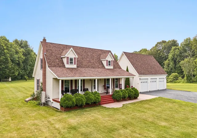 Homes for sale in Weathersfield, VT | 1407 Us Route 5, Weathersfield, VT 05156 | MLS# 5099232
