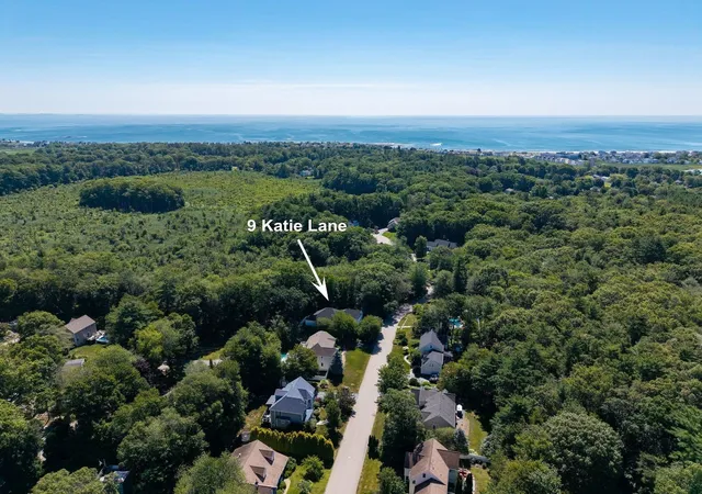 Homes for sale in Hampton, NH | 9 Katie Ln, Hampton, NH 03842 | MLS# 5099246