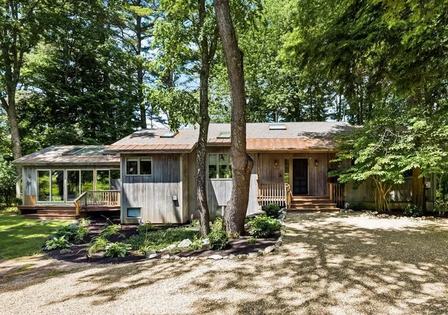2nd image of 2 Corson Ln #LOT 2 and Lot3, Durham, NH 03824 | MLS# 5099265