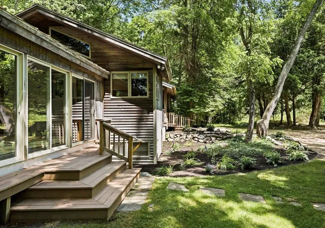 3rd image of 2 Corson Ln #LOT 2 and Lot3, Durham, NH 03824 | MLS# 5099265