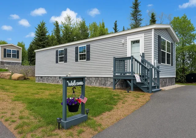 Homes for sale in Berlin, NH | 12 Victoria Ln, Berlin, NH 03570 | MLS# 5099291