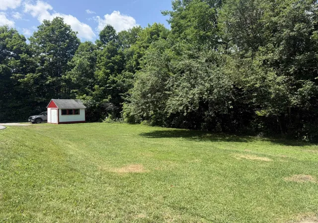 3rd image of 112 Terrace Hill St, Hardwick, VT 05843 | MLS# 5099304