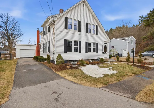 Homes for sale in Concord, NH | 4 K St, Concord, NH 03301 | MLS# 5099312