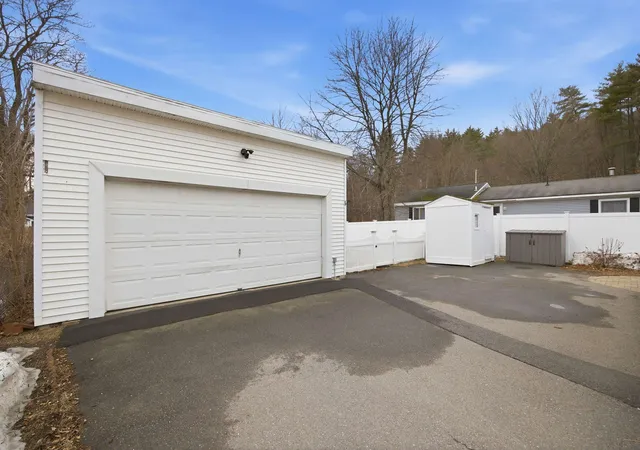Homes for sale in Concord, NH | 4 K St, Concord, NH 03301 | MLS# 5099312