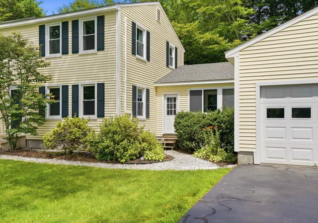 Photo 3 of Single family home for sale at 35 Salisbury Rd, Keene, NH 03431 | MLS# 5099328 | Listing updated on 2026-08-04