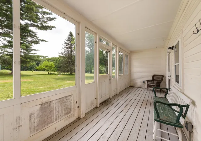 Photo 4 of Single family home for sale at 21 Trask Mountain Rd, Wolfeboro, NH 03894 | MLS# 5099338 | Listing updated on 2026-10-07