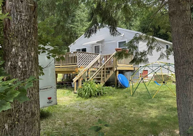 3rd image of 22 Chestnut Ave, Gilmanton, NH 03237 | MLS# 5099349