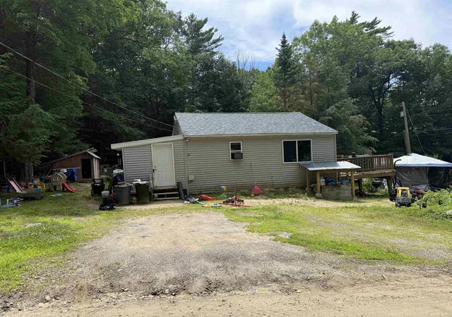 4th image of 22 Chestnut Ave, Gilmanton, NH 03237 | MLS# 5099349
