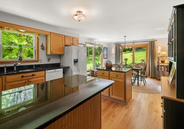 5th image of 155 Browns Dr, Stowe, VT 05672 | MLS# 5099352