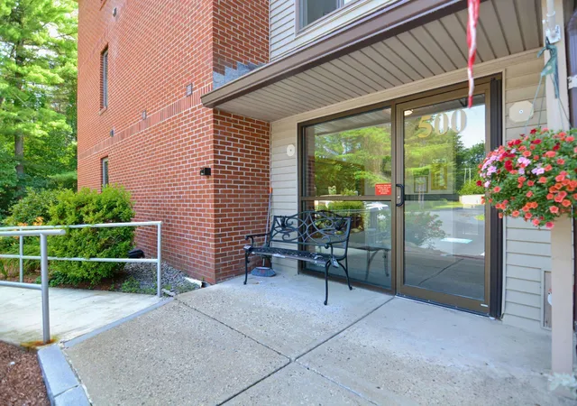 image of 500 Candlewood Park Dr #35, Nashua, NH 03062 | MLS# 5099353