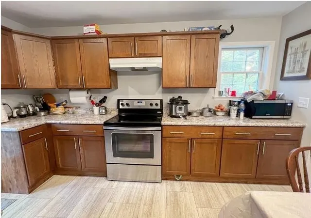 3rd image of 273 Heater Rd, Lebanon, NH 03766 | MLS# 5099355