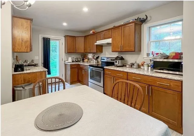 4th image of 273 Heater Rd, Lebanon, NH 03766 | MLS# 5099355