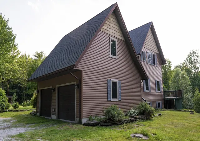 3rd image of 1186 French Hill Rd, St. Albans Town, VT 05478 | MLS# 5099389