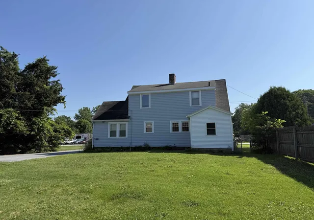 Photo 3 of Single family home for sale at 128 Northside Dr, Bennington, VT 05201 | MLS# 5099392 | Listing updated on 2026-07-16